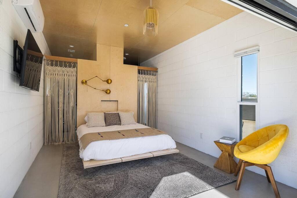 Neutra Luxury Retreat Pool And * Joshua Tree