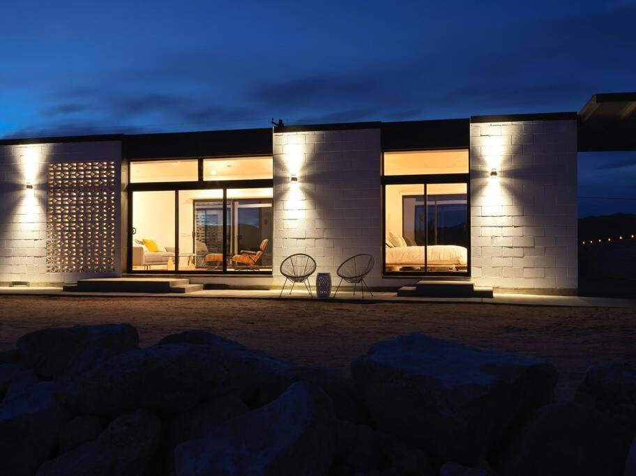Holiday home Neutra Luxury Retreat Pool And Joshua Tree